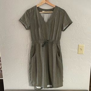 REI Dress with POCKETS